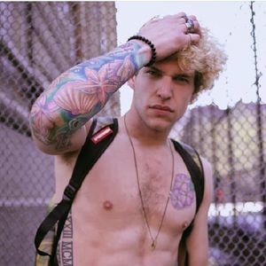 Meet your Posher, Ryan